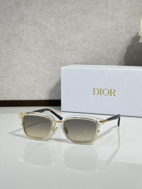 Picture of Dior Sunglasses _SKUfw77817057fw